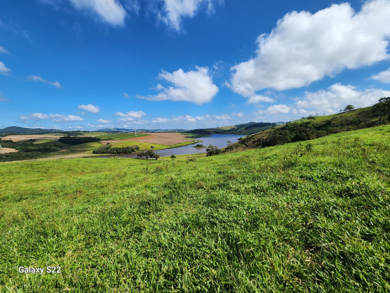 Chácara à venda com 1 quarto, 1090000m² - Foto 17