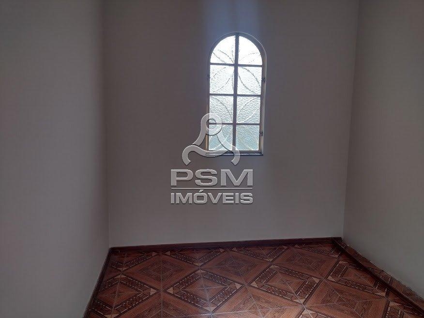 Casa à venda com 4 quartos, 261m² - Foto 15