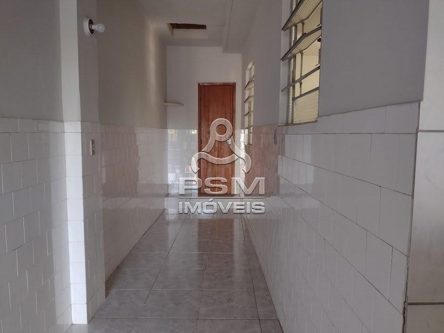 Casa à venda com 4 quartos, 261m² - Foto 16