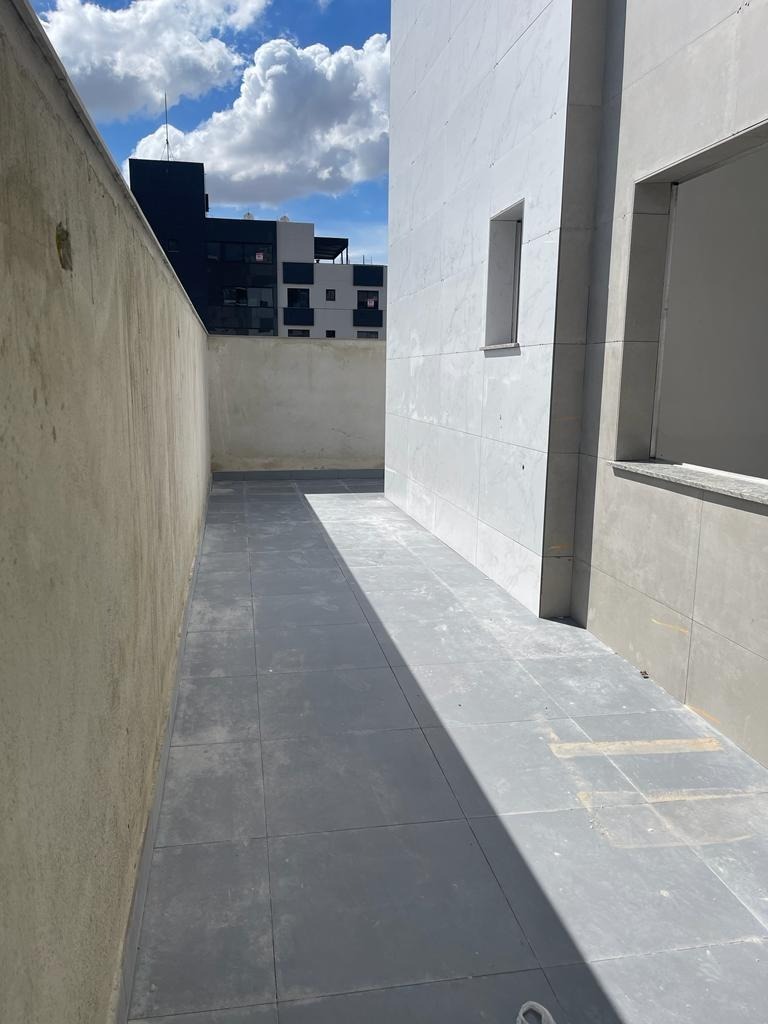 Apartamento à venda com 3 quartos, 82m² - Foto 1