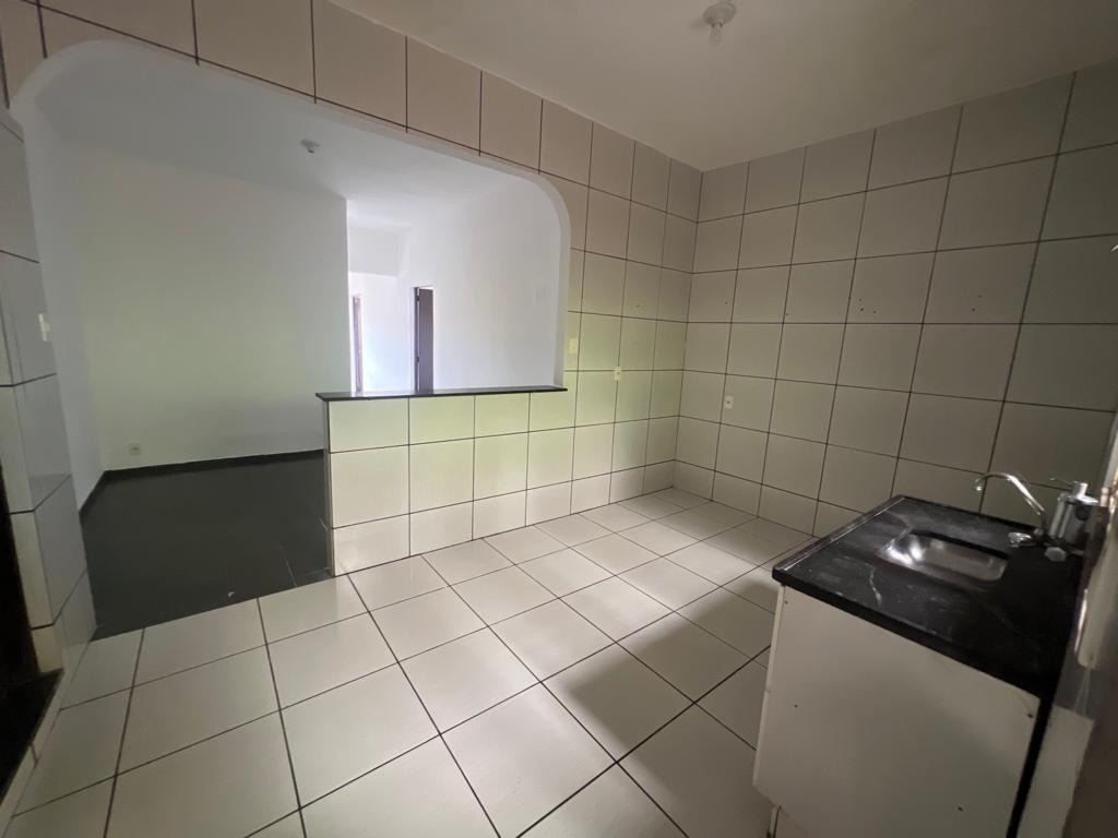 Casa à venda com 3 quartos, 360m² - Foto 2