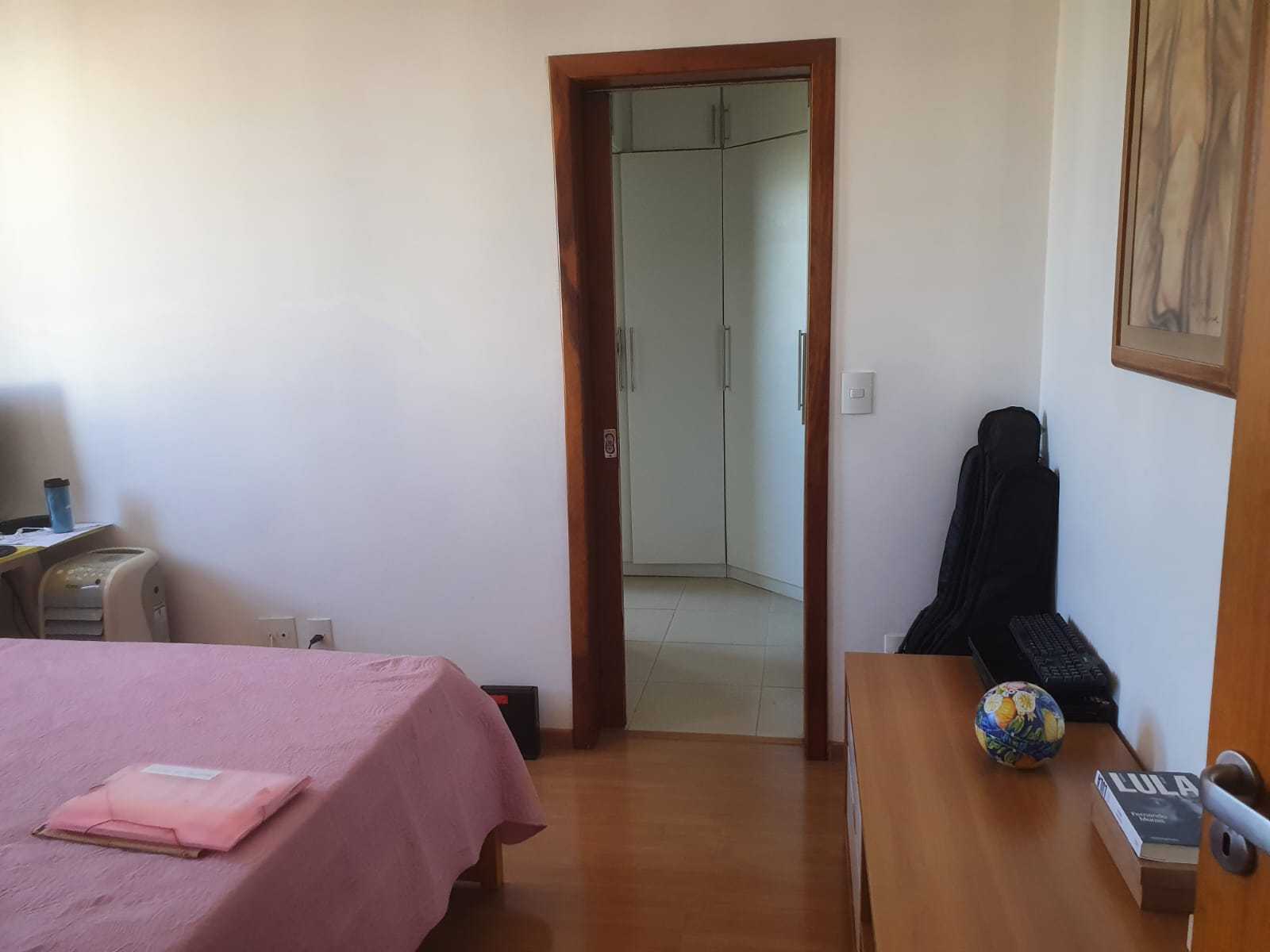 Apartamento à venda com 4 quartos, 134m² - Foto 13