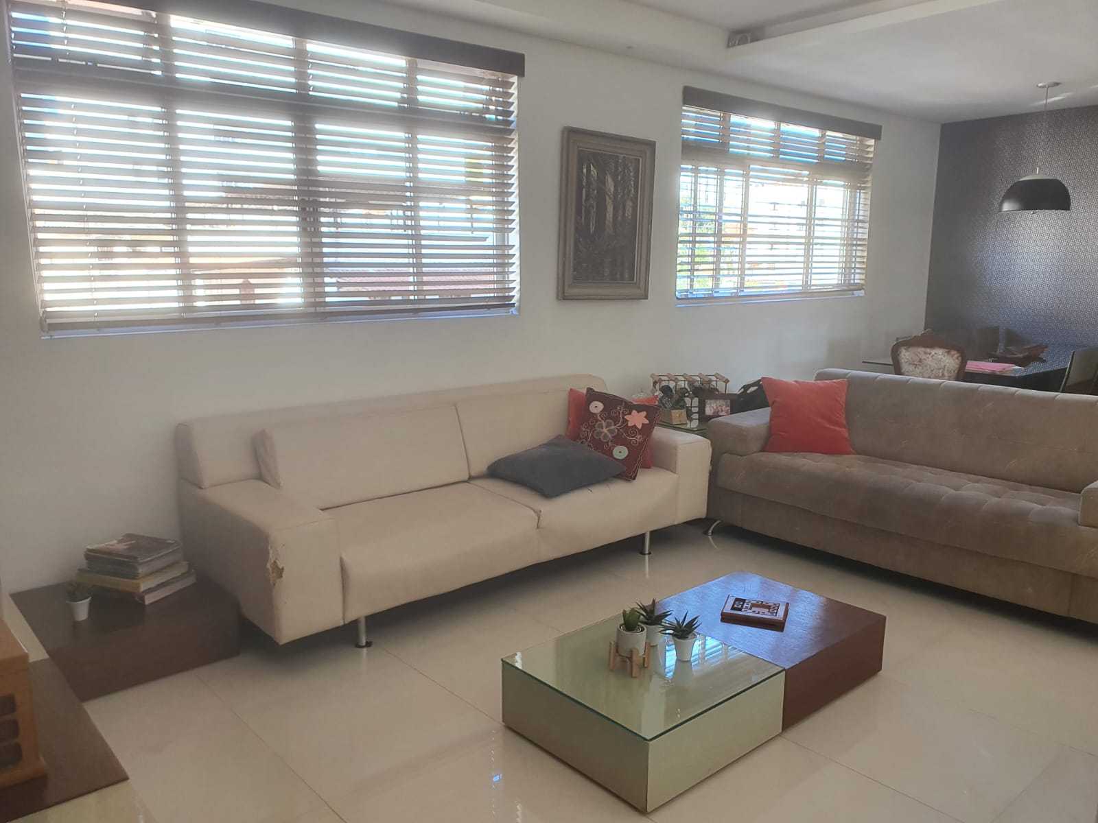 Apartamento à venda com 4 quartos, 134m² - Foto 1