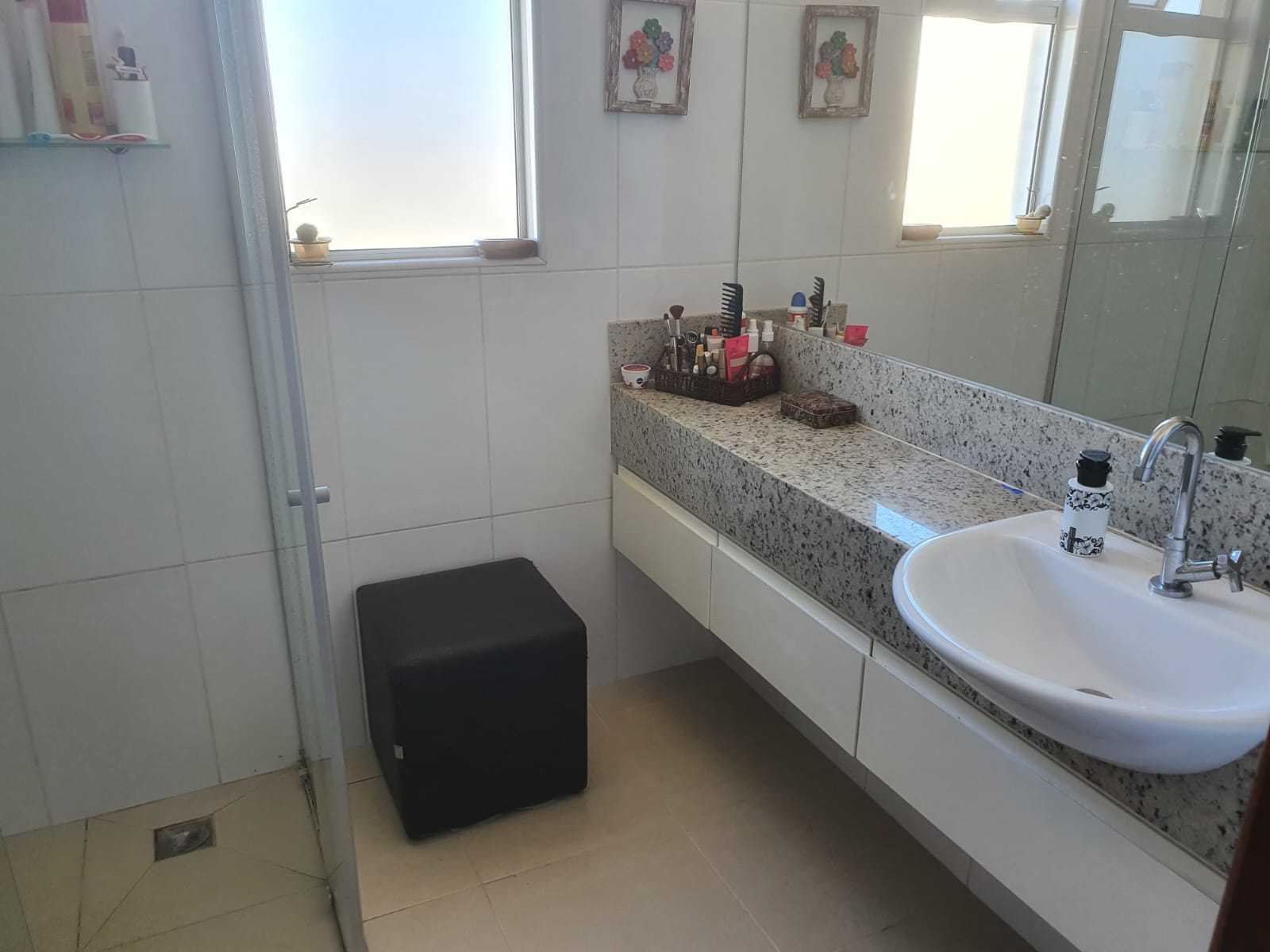 Apartamento à venda com 4 quartos, 134m² - Foto 15