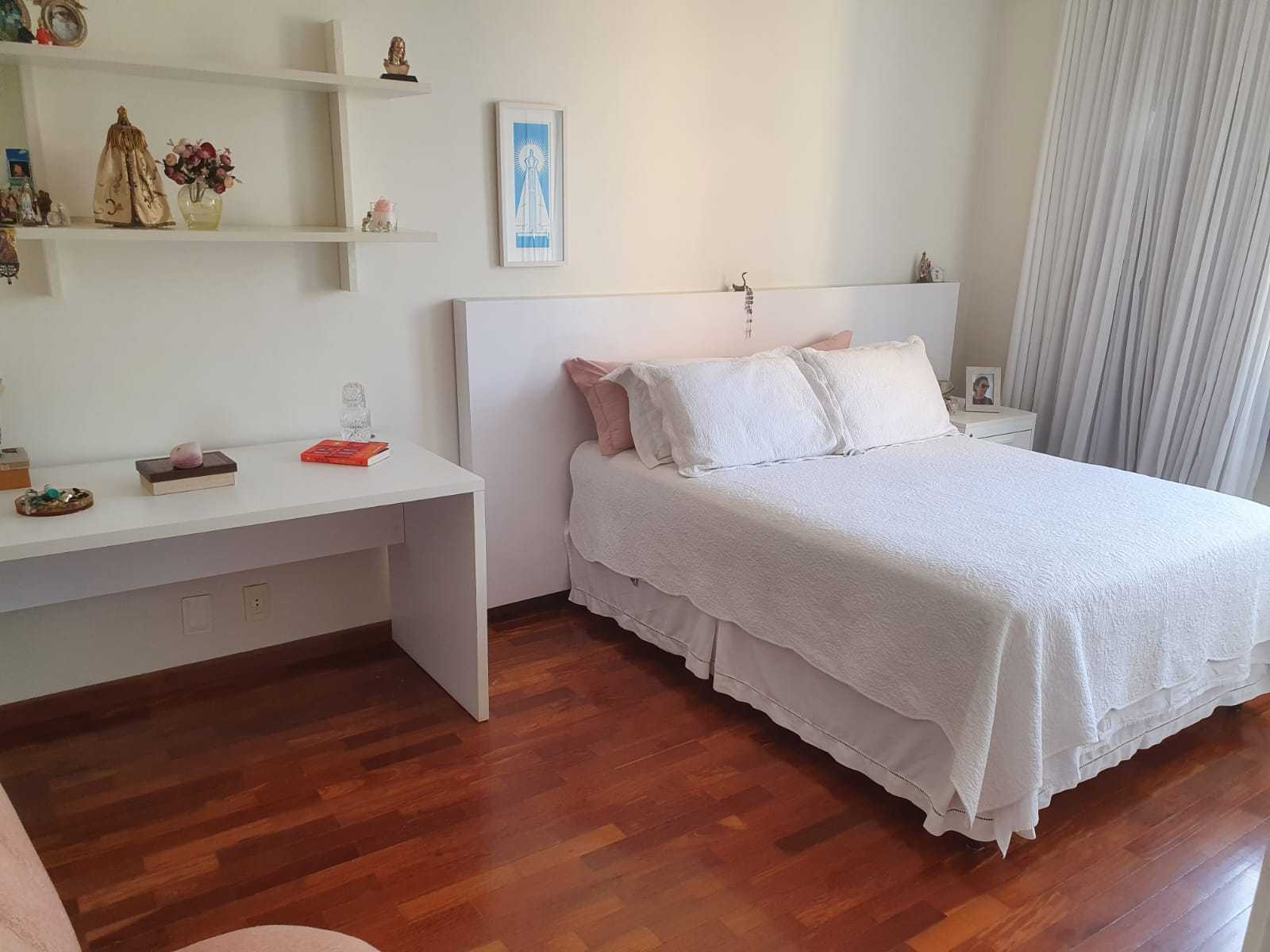 Apartamento à venda com 4 quartos, 140m² - Foto 17