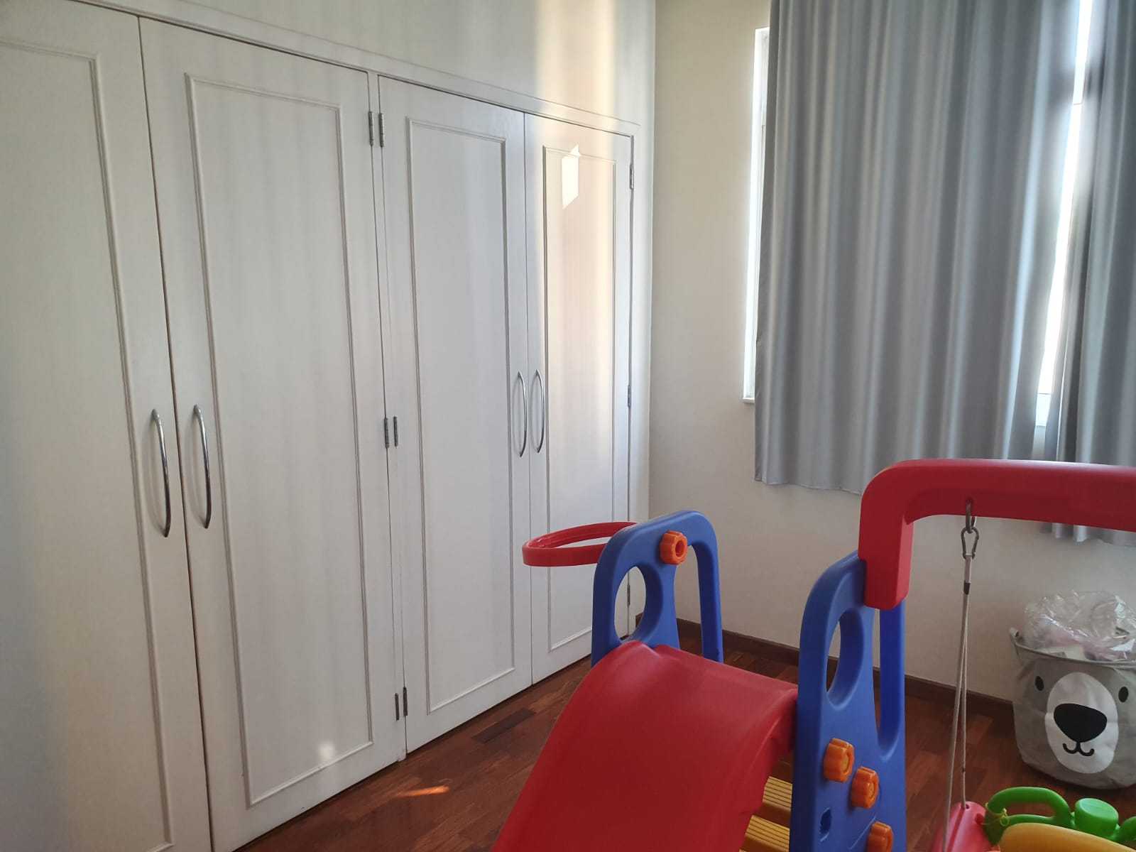 Apartamento à venda com 4 quartos, 140m² - Foto 12