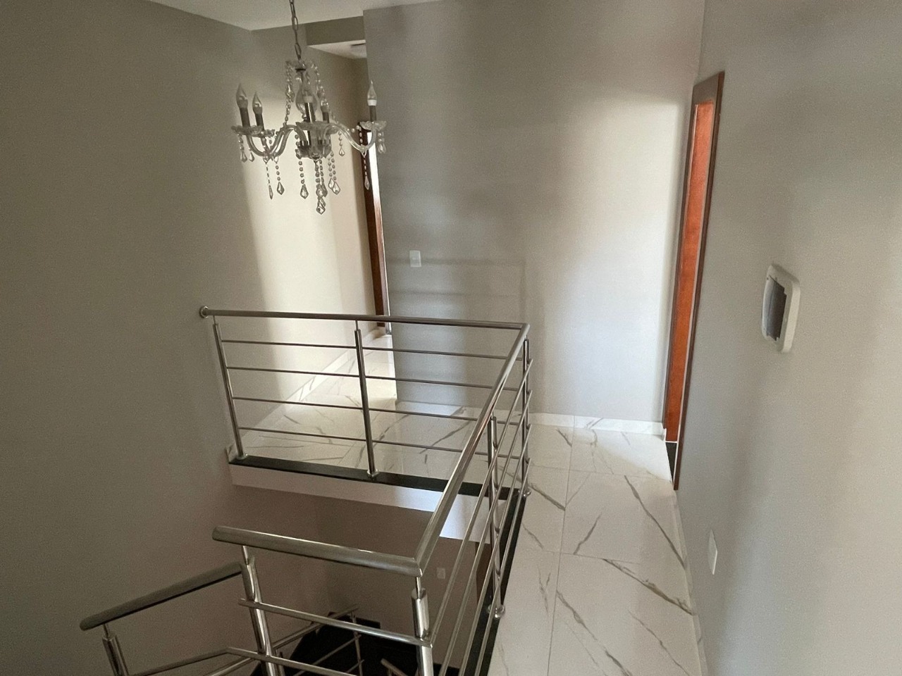 Casa à venda com 3 quartos, 100m² - Foto 5