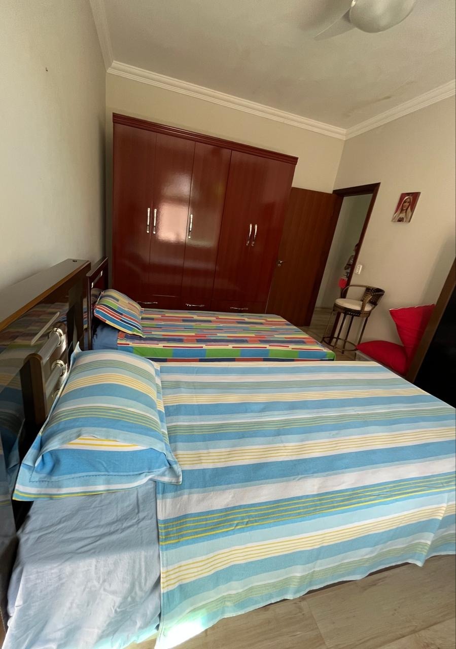 Casa à venda com 3 quartos, 300m² - Foto 14