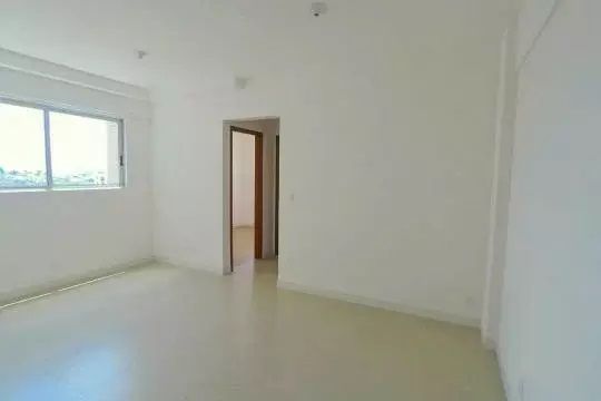 Apartamento à venda com 2 quartos - Foto 1