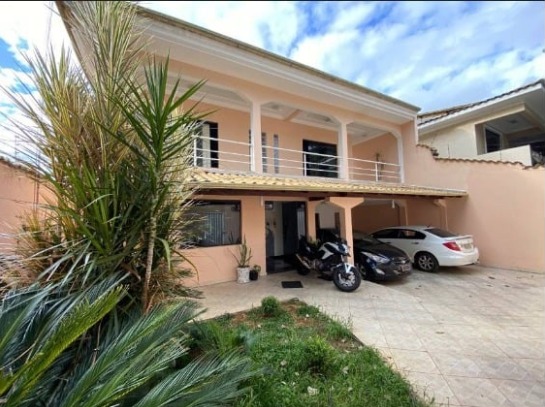 Casa à venda com 5 quartos, 535m² - Foto 2