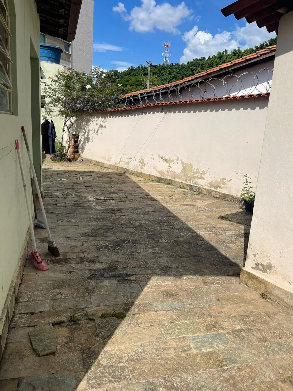 Casa à venda com 3 quartos, 360m² - Foto 14