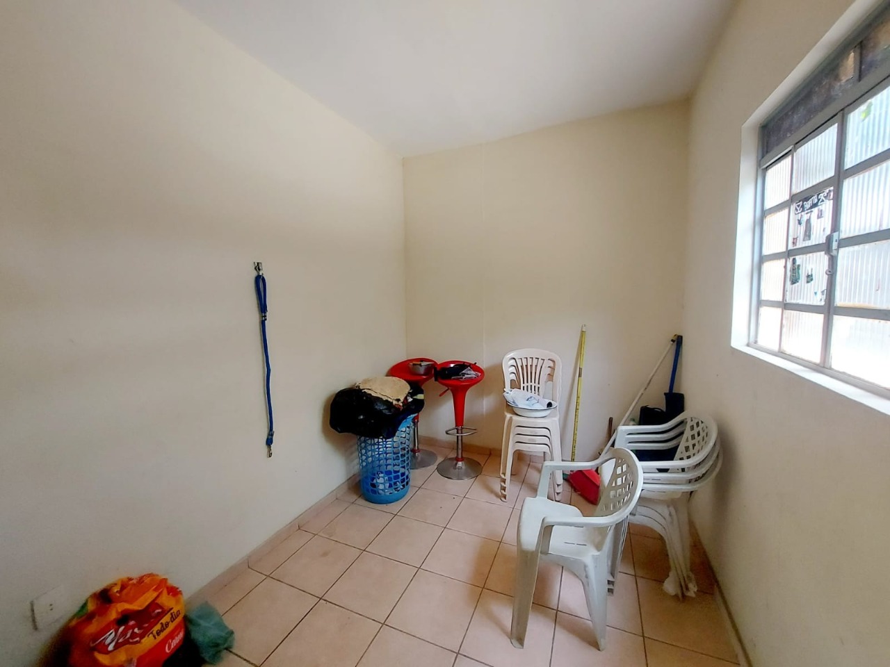 Casa à venda com 3 quartos, 100m² - Foto 5