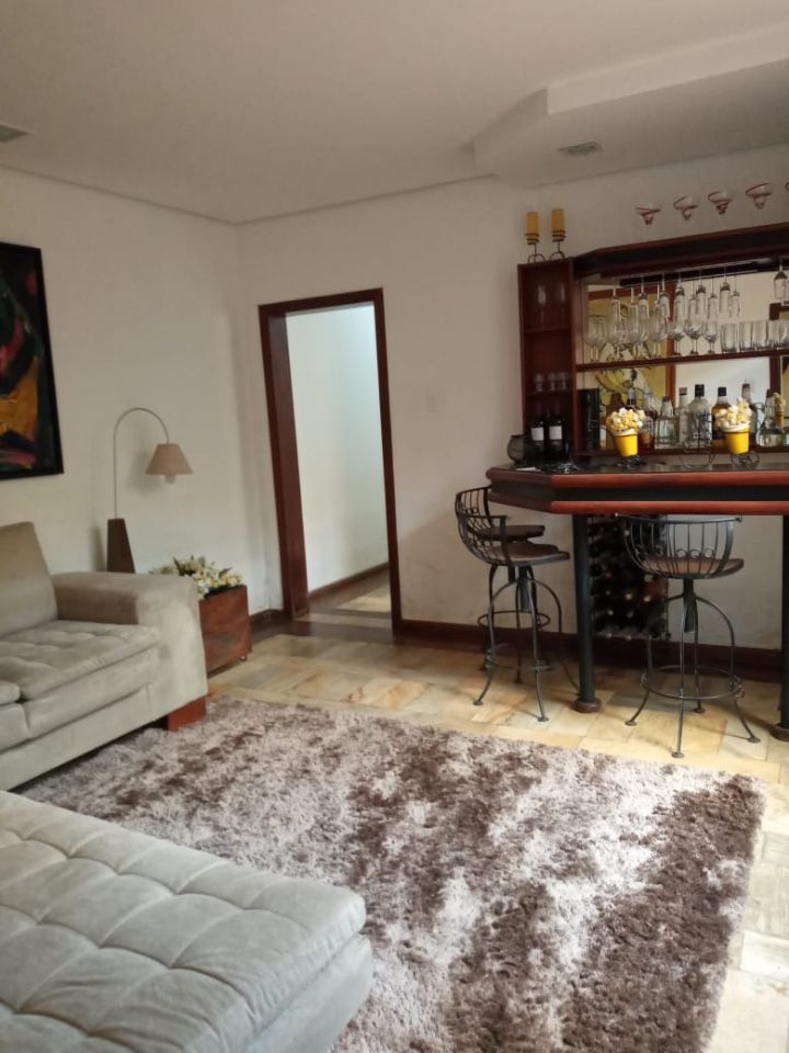 Casa à venda com 5 quartos, 190m² - Foto 12