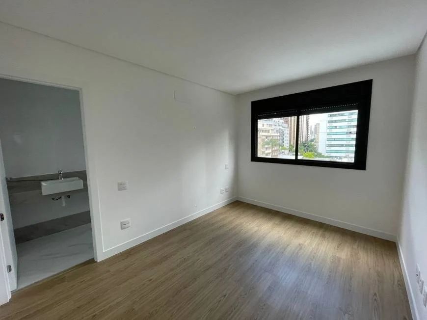 Apartamento à venda com 3 quartos - Foto 17