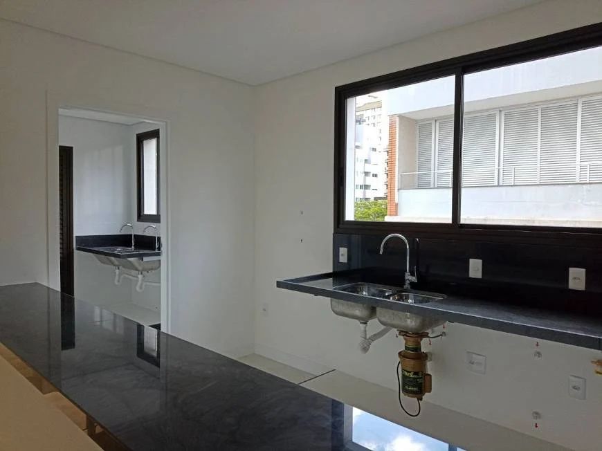 Apartamento à venda com 3 quartos - Foto 10