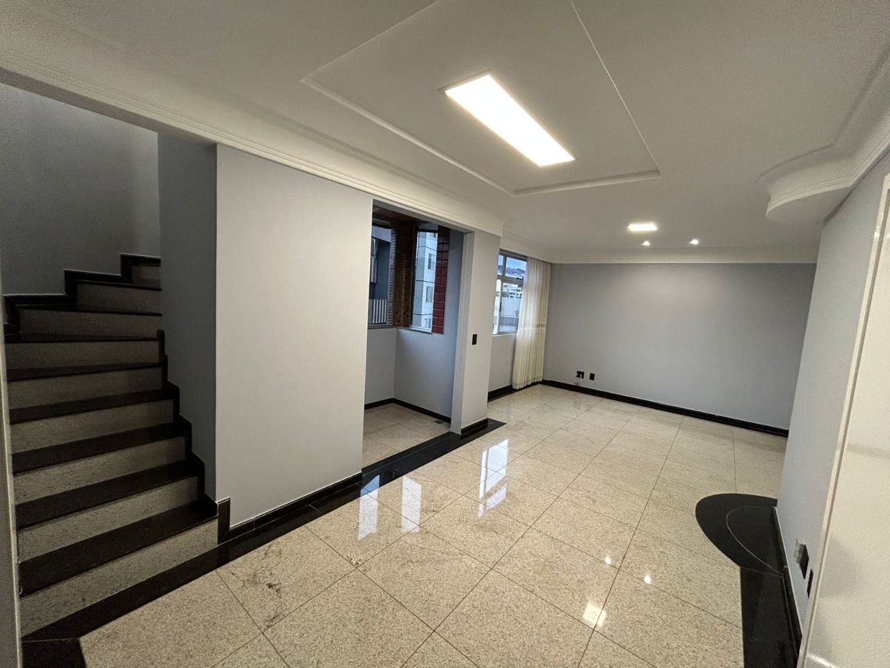 Cobertura à venda com 4 quartos, 239m² - Foto 24