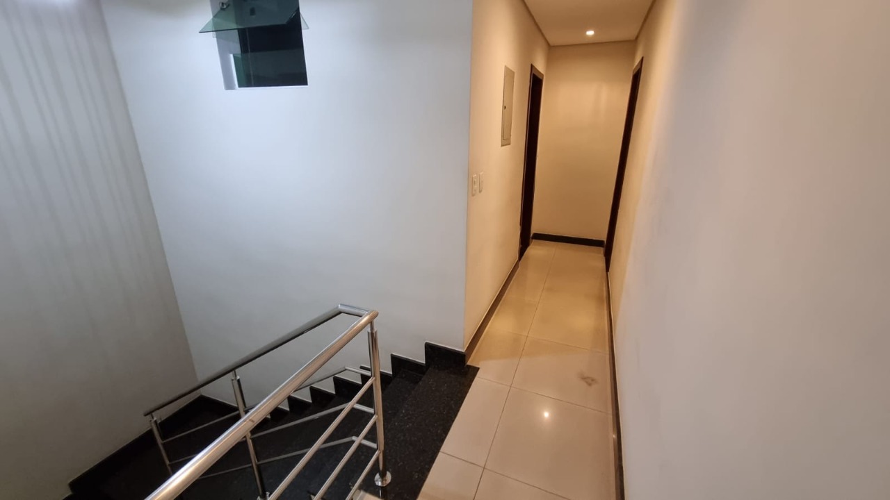 Casa de Condomínio à venda com 3 quartos, 300m² - Foto 19