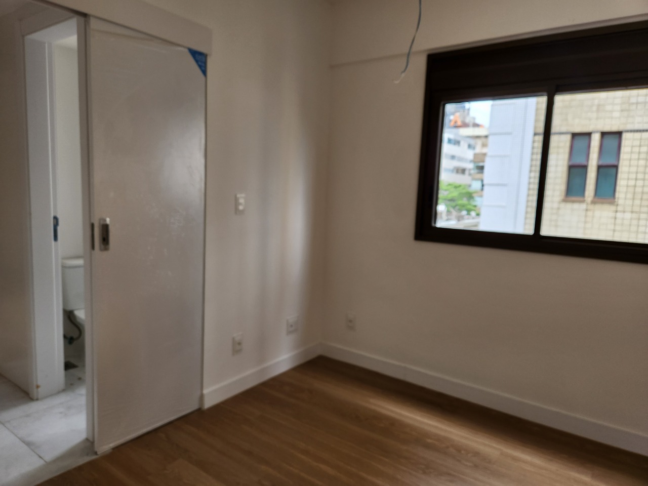 Apartamento à venda com 4 quartos, 168m² - Foto 8