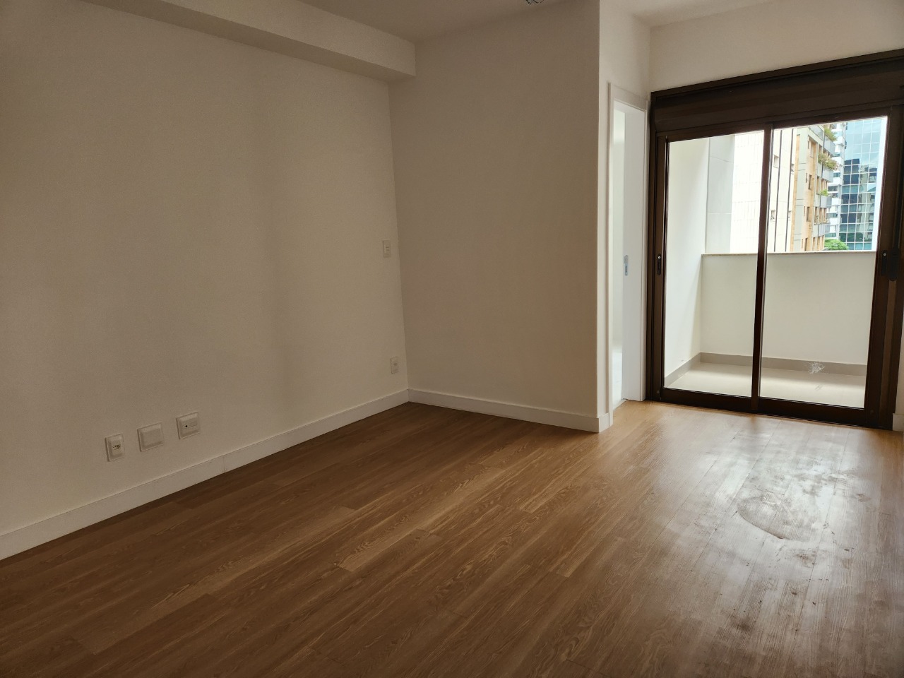 Apartamento à venda com 4 quartos, 168m² - Foto 14