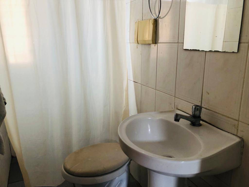 Apartamento à venda com 2 quartos, 63m² - Foto 3