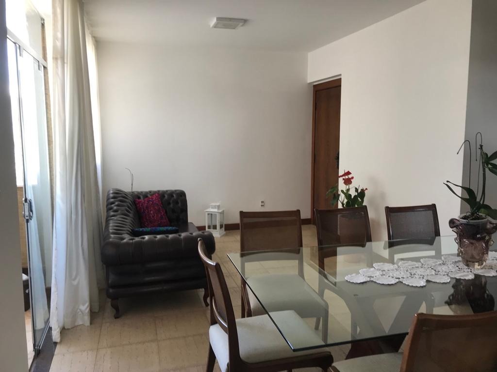 Apartamento à venda com 4 quartos, 246m² - Foto 10