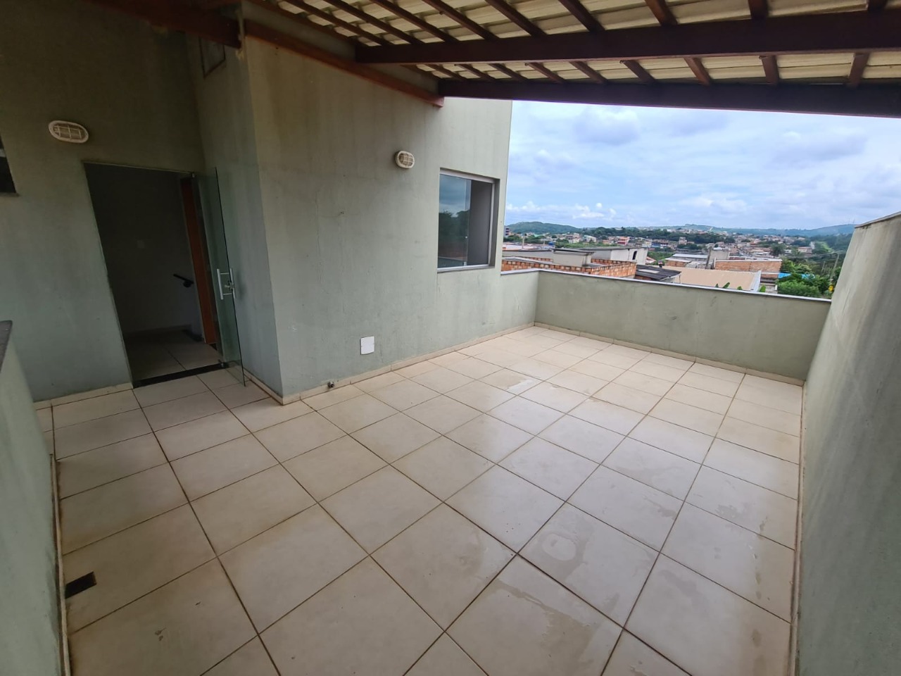 Cobertura à venda com 2 quartos, 90m² - Foto 1