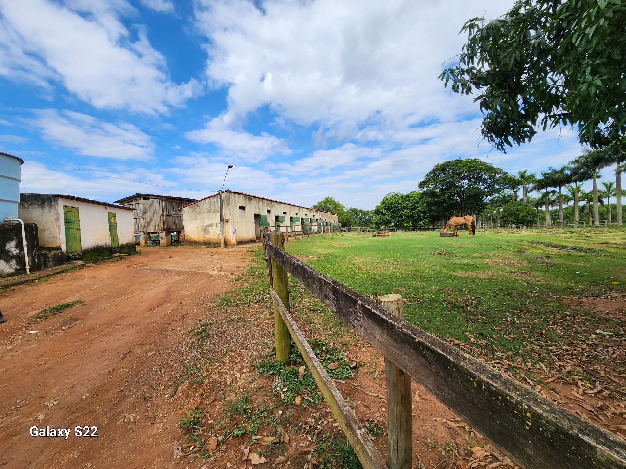 Chácara à venda com 2 quartos, 484000m² - Foto 10