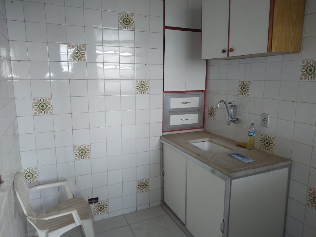 Apartamento à venda com 3 quartos, 105m² - Foto 5