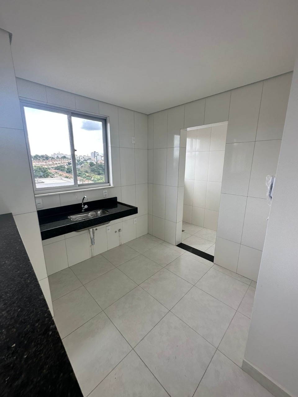 Apartamento à venda com 2 quartos, 61m² - Foto 3