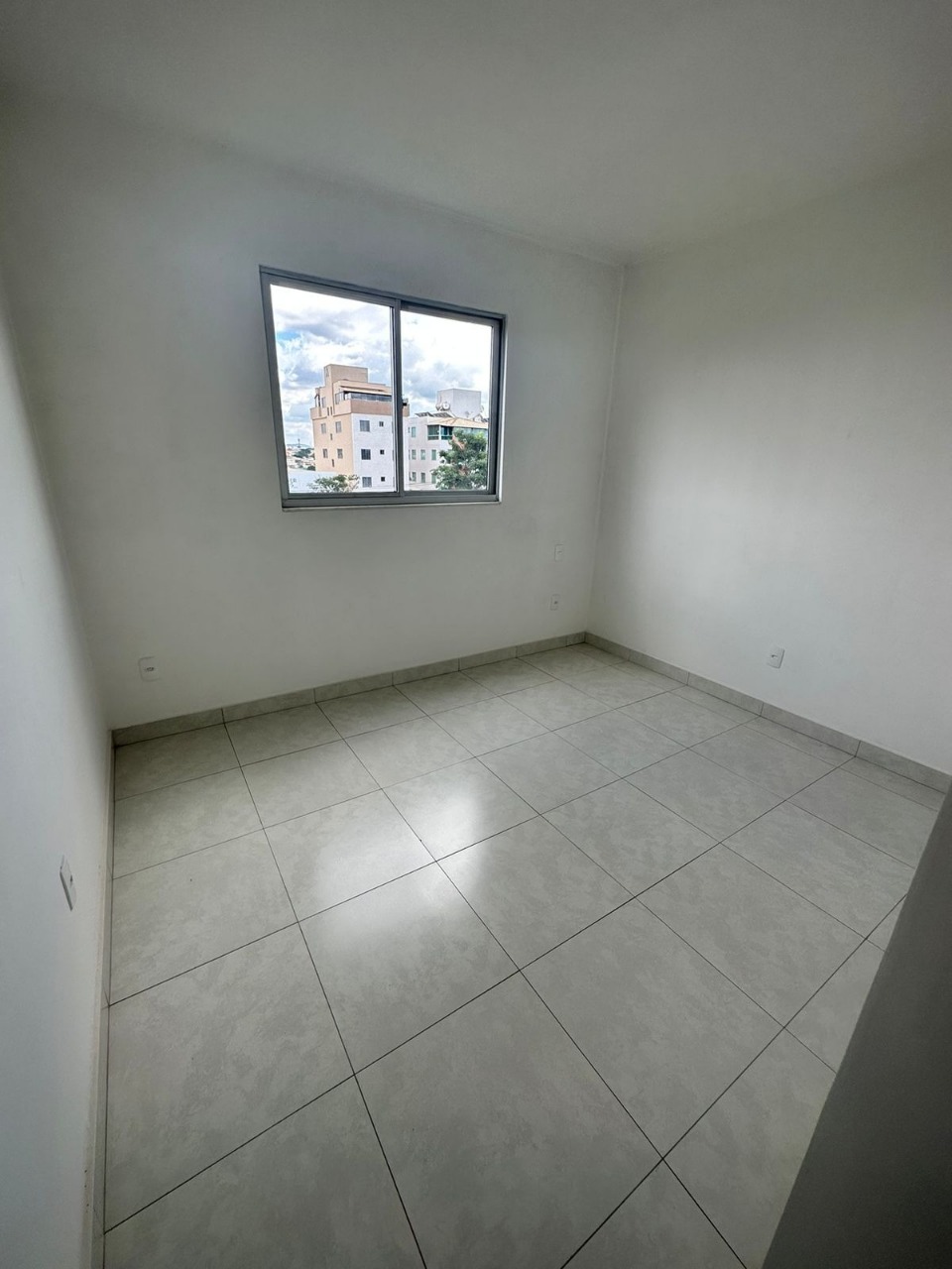 Apartamento à venda com 2 quartos, 61m² - Foto 7