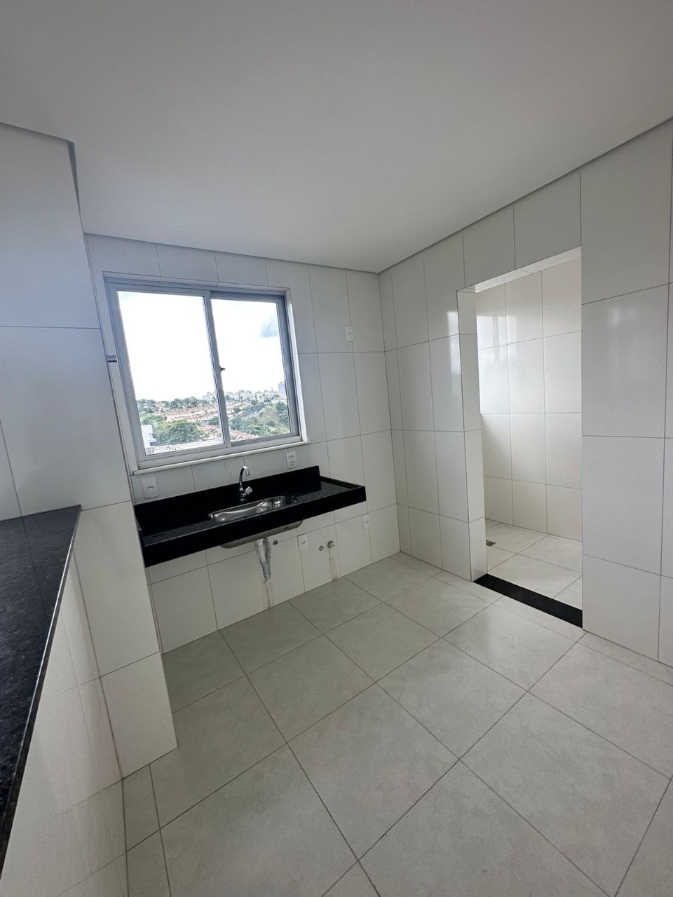 Apartamento à venda com 2 quartos, 61m² - Foto 9