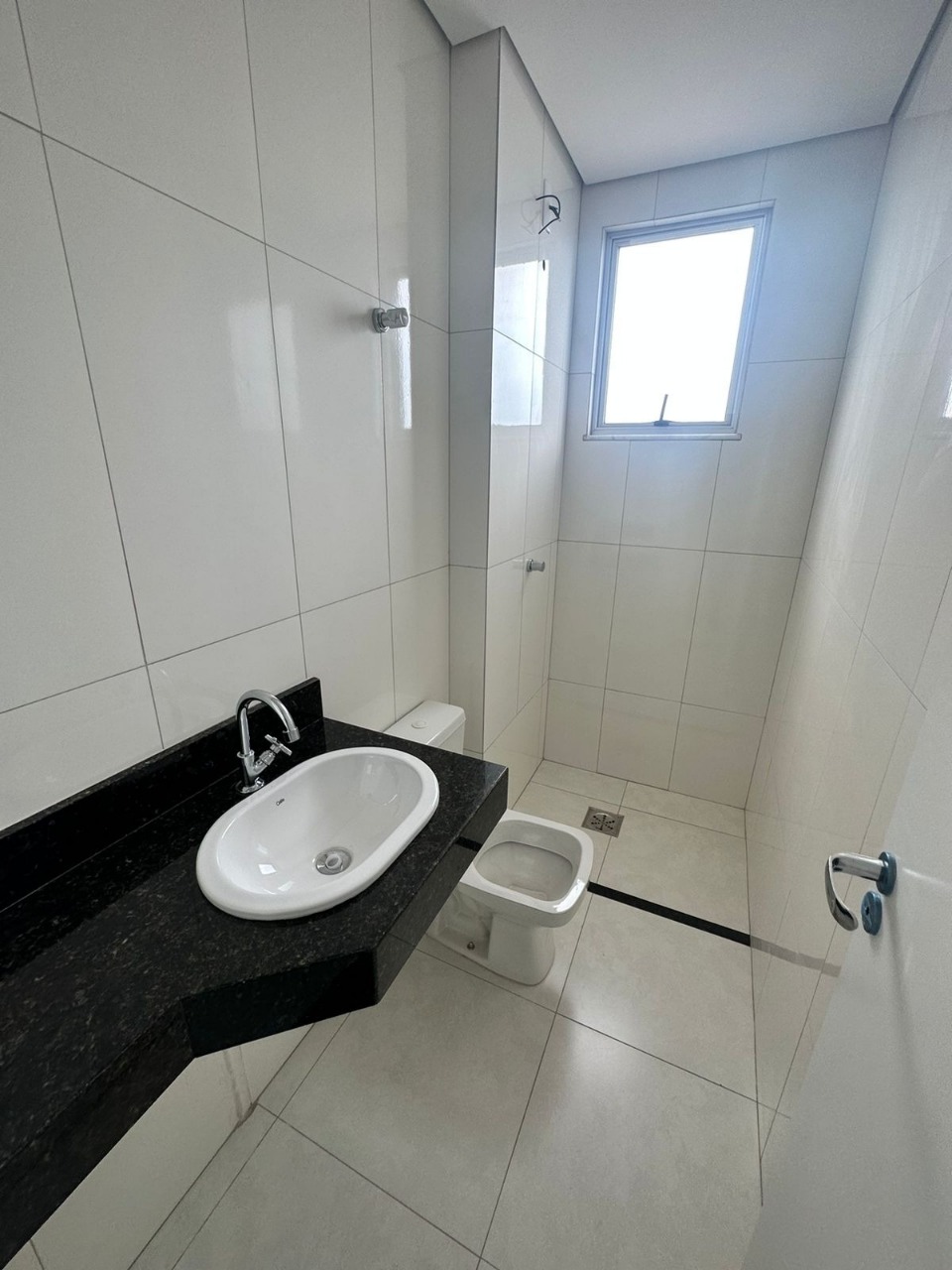 Apartamento à venda com 2 quartos, 61m² - Foto 11