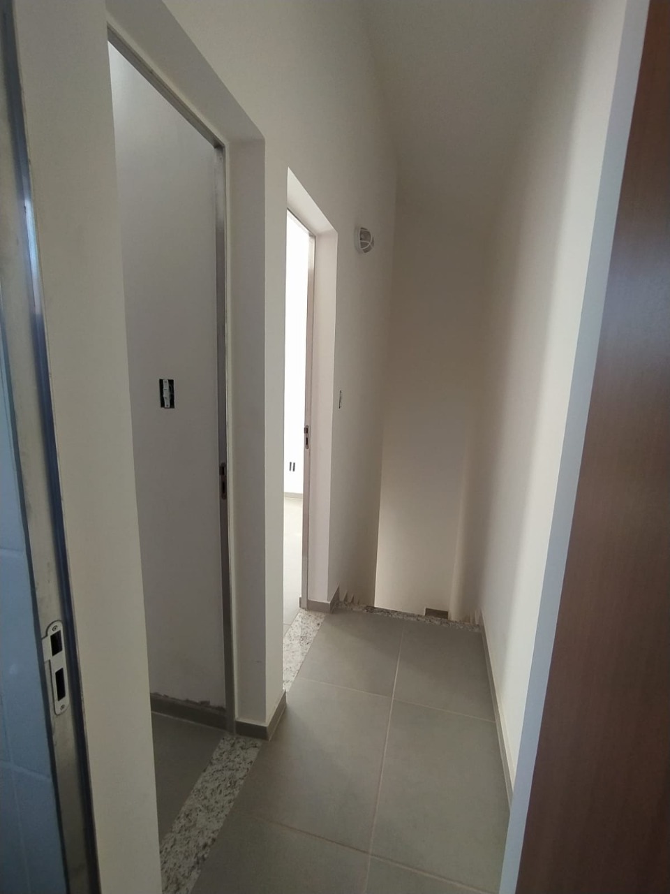 Casa à venda com 2 quartos, 60m² - Foto 6