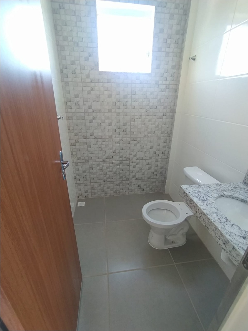 Casa à venda com 2 quartos, 60m² - Foto 7