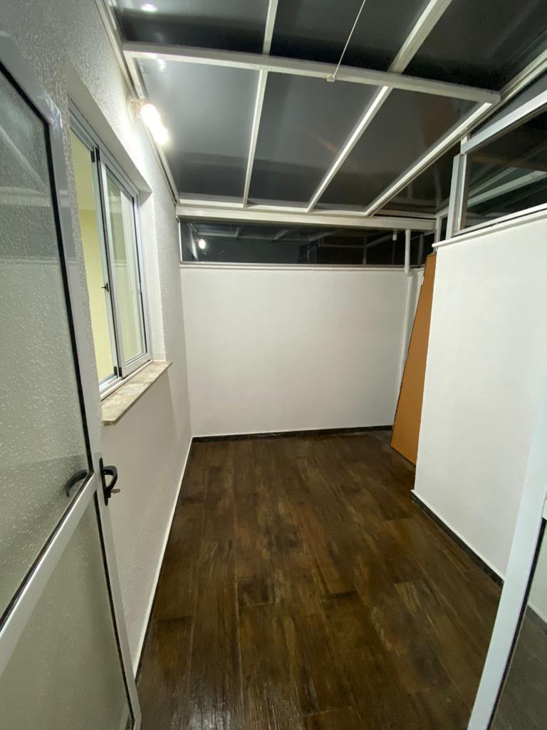 Apartamento à venda com 2 quartos, 68m² - Foto 9