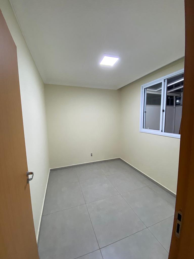 Apartamento à venda com 2 quartos, 68m² - Foto 5