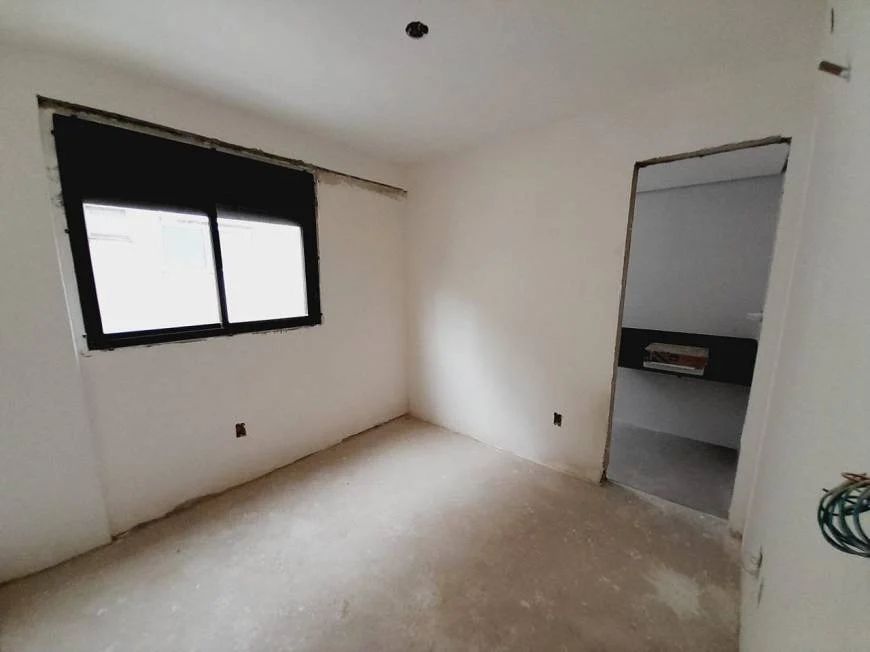 Apartamento à venda com 2 quartos, 400m² - Foto 8