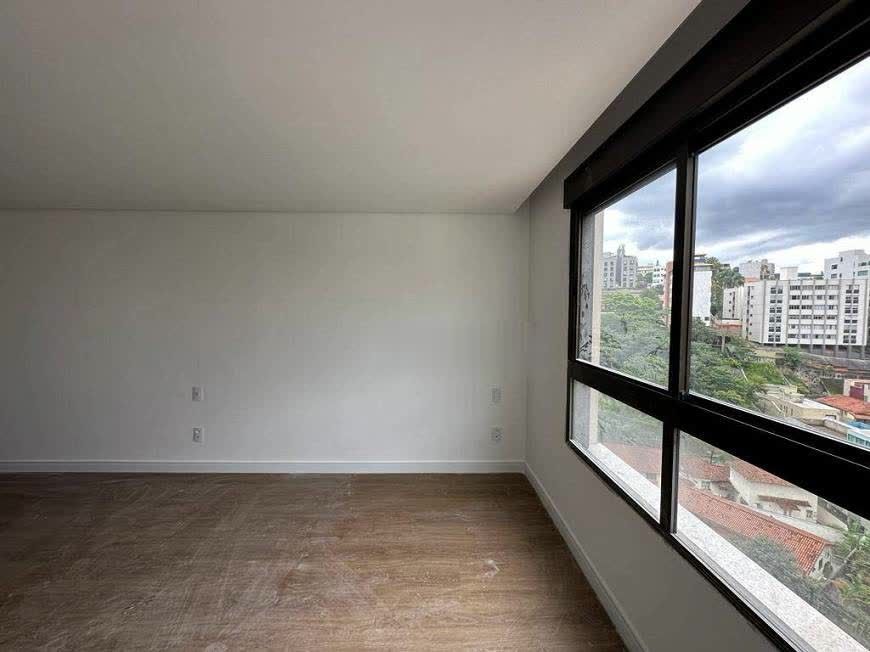 Apartamento à venda com 4 quartos, 156m² - Foto 5