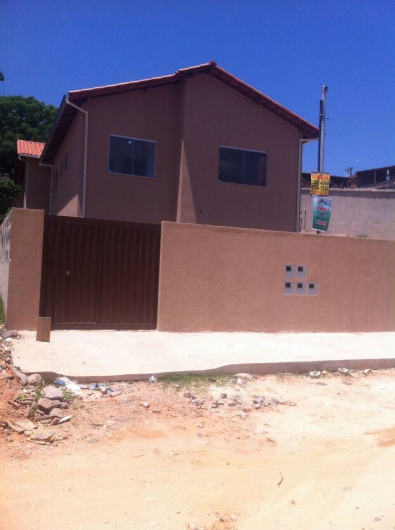 Casa à venda com 2 quartos, 50m² - Foto 4