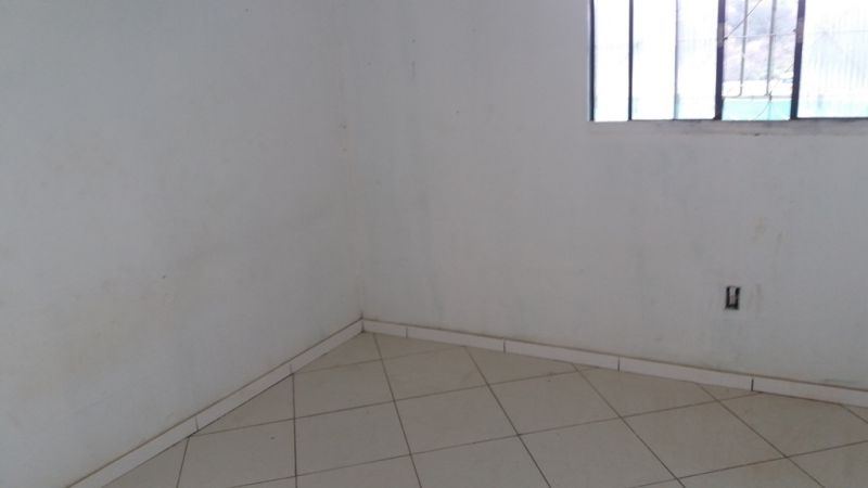 Casa à venda com 2 quartos, 160m² - Foto 6