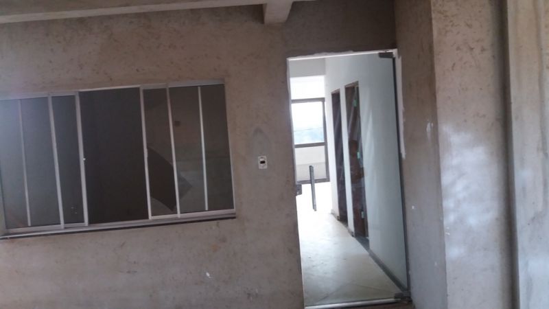 Casa à venda com 2 quartos, 160m² - Foto 14