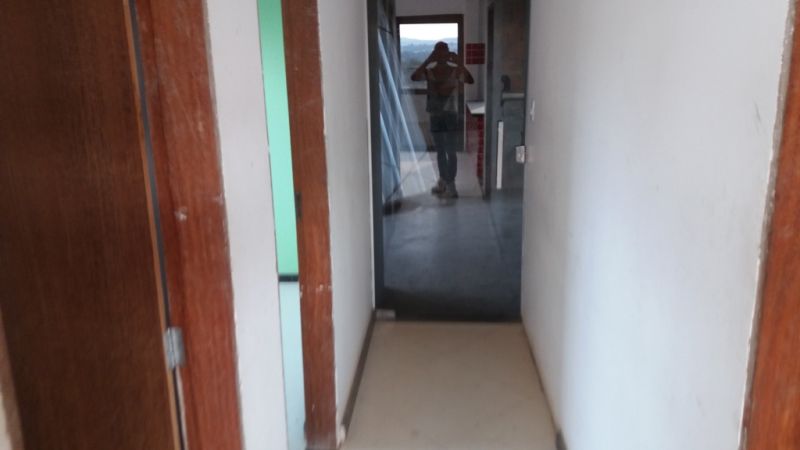 Casa à venda com 2 quartos, 160m² - Foto 4