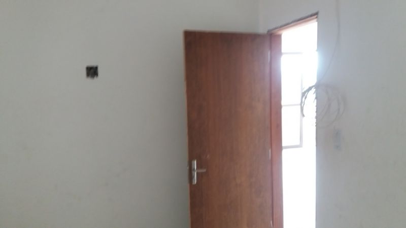 Casa à venda com 2 quartos, 160m² - Foto 3