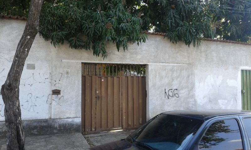 Casa à venda com 4 quartos, 200m² - Foto 10