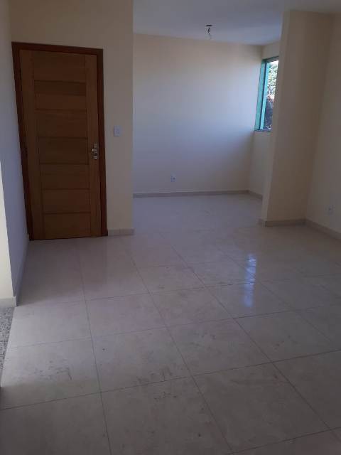 Apartamento à venda com 3 quartos, 123m² - Foto 2