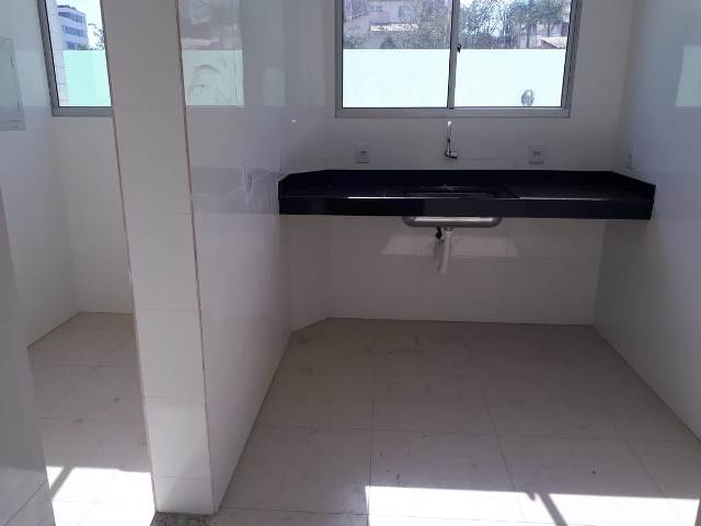 Apartamento à venda com 3 quartos, 123m² - Foto 9