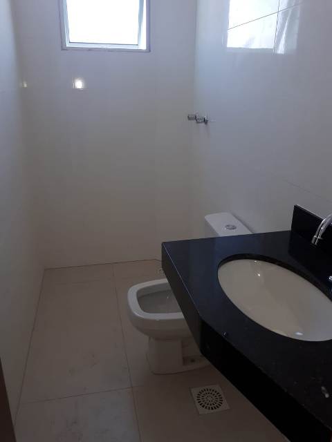 Apartamento à venda com 3 quartos, 75m² - Foto 17