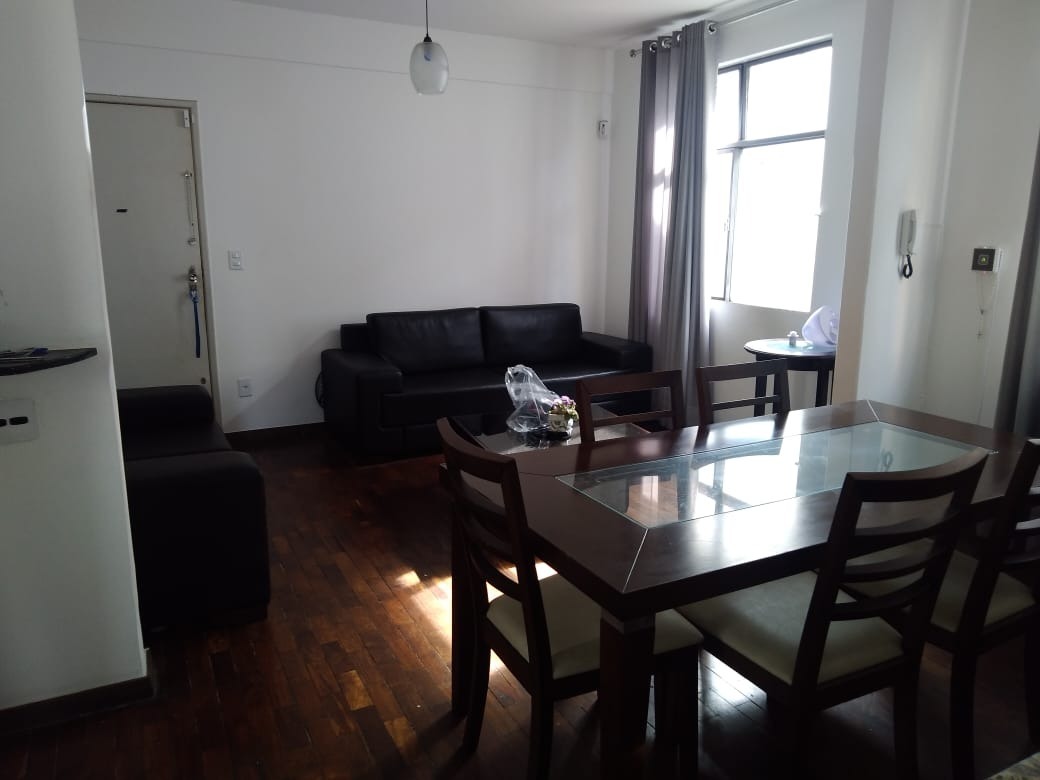 Apartamento à venda com 3 quartos, 95m² - Foto 1