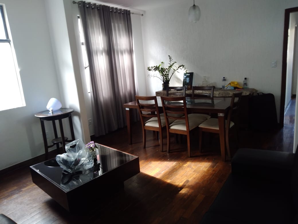 Apartamento à venda com 3 quartos, 95m² - Foto 2