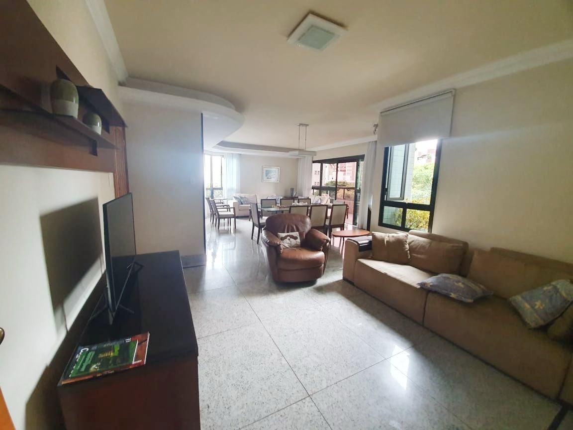 Apartamento à venda com 4 quartos, 164m² - Foto 5